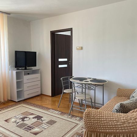 Apartment Victoria Gherla Eksteriør bilde
